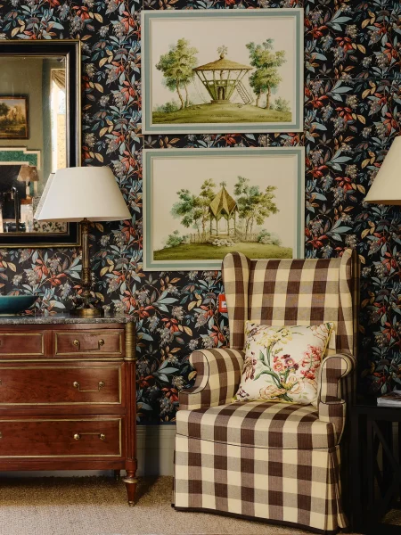 Clarissa Chintz Cushion In Situ