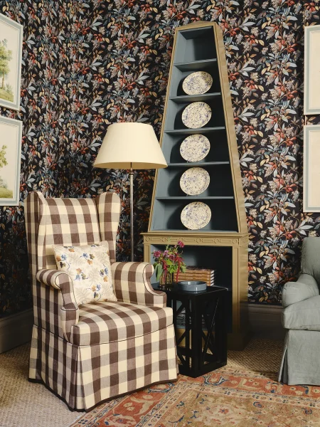 Hexagonal Floor Lamp With Hexagonal Stem And Base In Situ