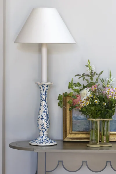Seaweed Lamp Blue In Situ