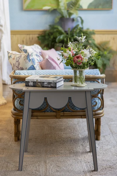 Small D-End Table In Situ