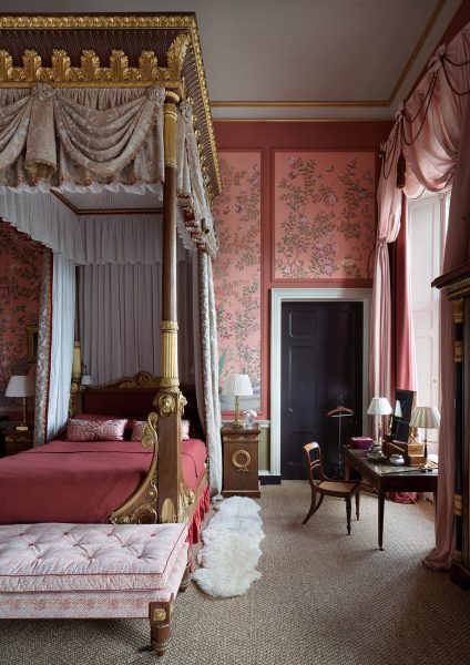 belvoir-apricot_howard-room_r4